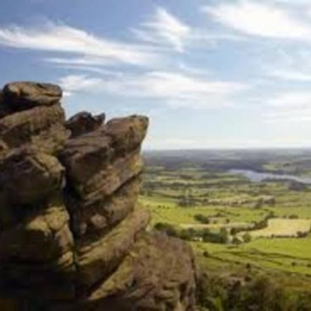 Stunning Secluded Peak District Luxurious Barn Leek Exterior photo